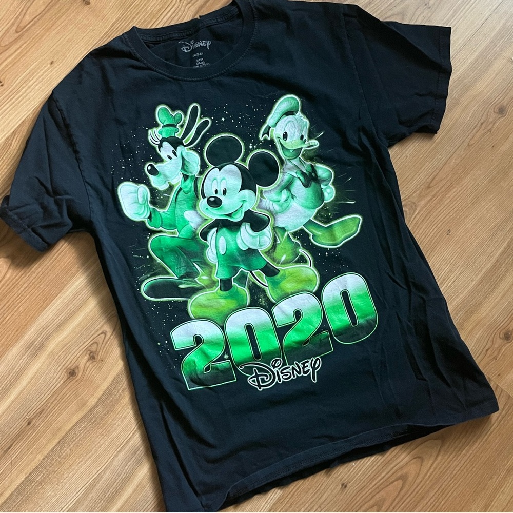 Rare 2020’s Disney COVID T-shirt